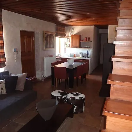 Luxurious In The Surrounding Of A 5 Αράχωβα