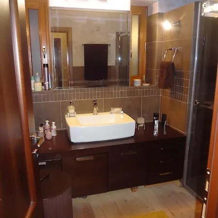 Vila Luxurious In The Surrounding Of A 5 *