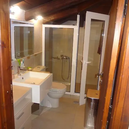 Luxurious In The Surrounding Of A 5 Βίλα