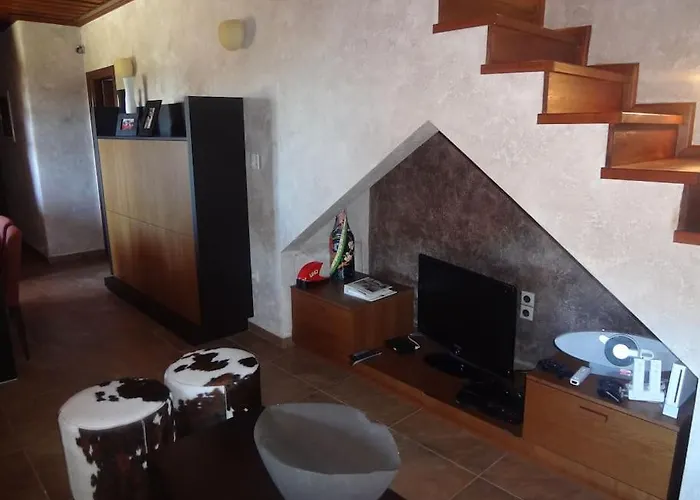 Luxurious In The Surrounding Of A 5 Villa *