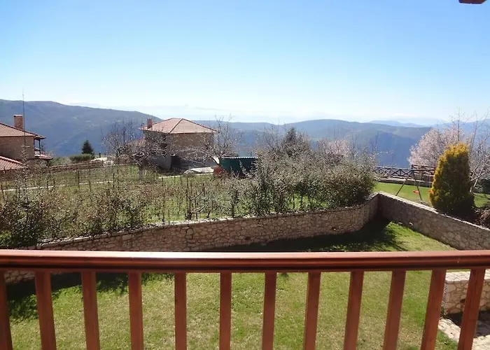 Villa Luxurious In The Surrounding Of A 5 Arachova