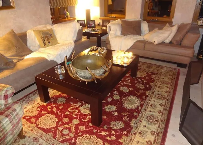 Luxurious In The Surrounding Of A 5 *